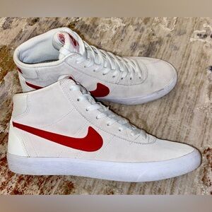 Nike SB Womens Bruin High Top Sneaker